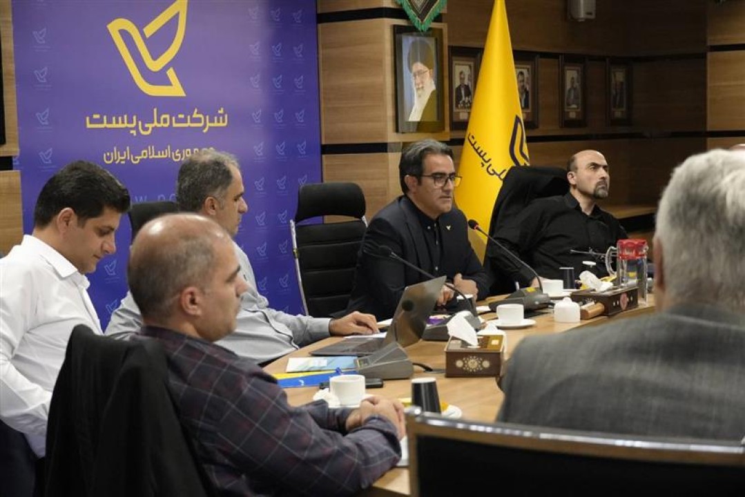 اطلاع رسانی از وظایف اصلی مدیران است اطلاع رسانی از وظایف اصلی مدیران است